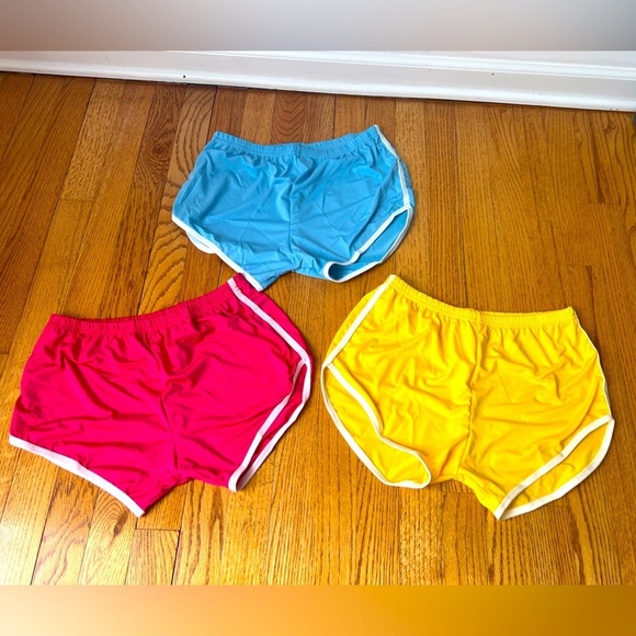 Bundle of 3 Women’s Colorful Shorts Pink Blue Yellow Size Large Retro - Picture 1 of 5